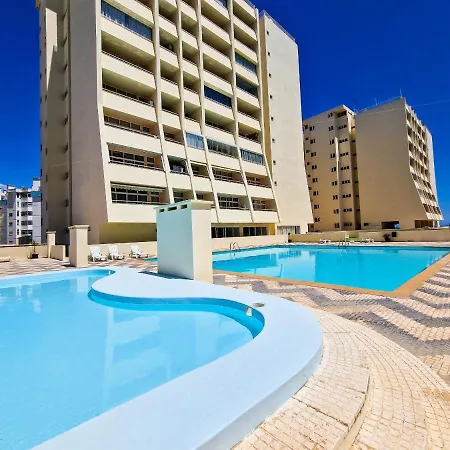 Rocha Varandas Sunny Apartment Portimão