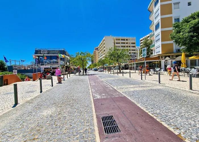 Rocha Varandas Sunny Appartamento *