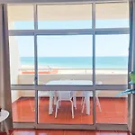 Rocha Varandas Sunny