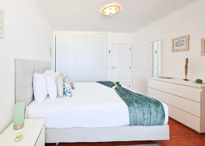 Apartment Rocha Varandas Sunny